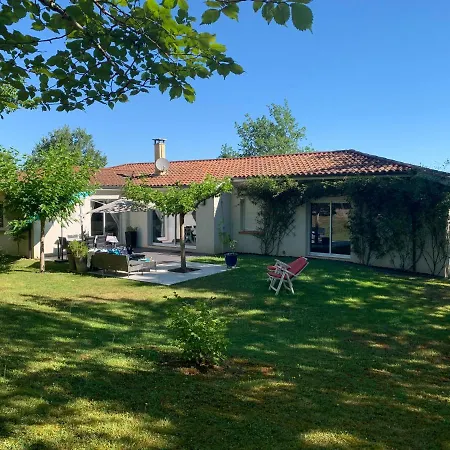 La Maison D'Isabel Montauban Exterior photo